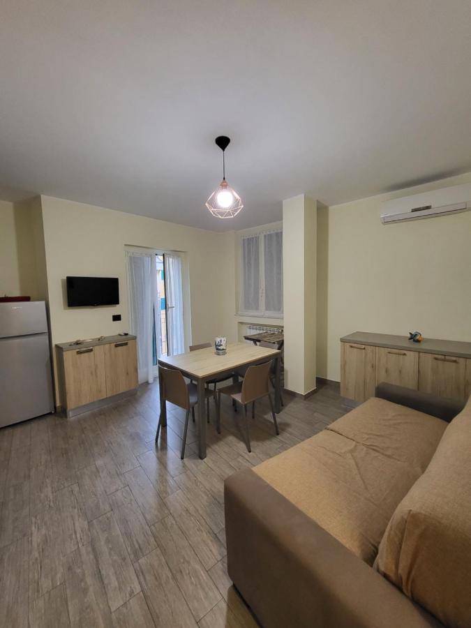 Puppo Apartments Корниглия Екстериор снимка